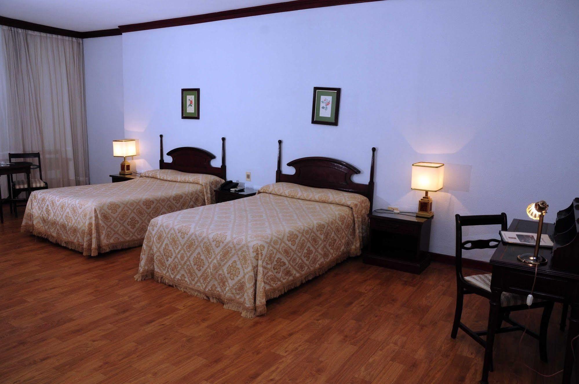 Excelsior Inn Asunción Zewnętrze zdjęcie